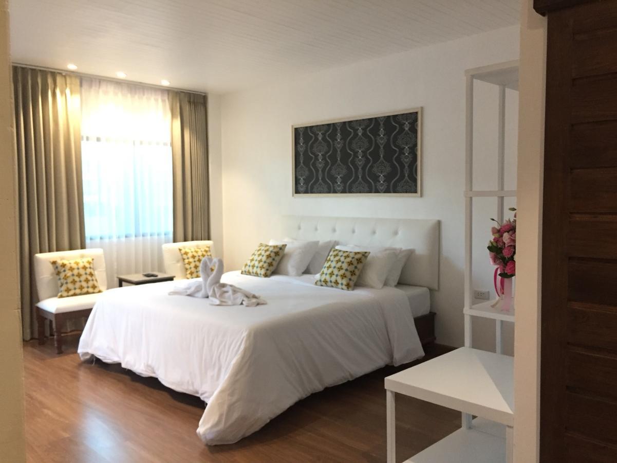 Phetcharat Grand Hotel Maesot Meszot Kültér fotó