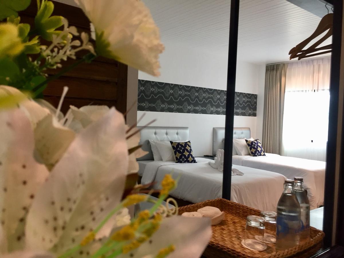 Phetcharat Grand Hotel Maesot Meszot Kültér fotó