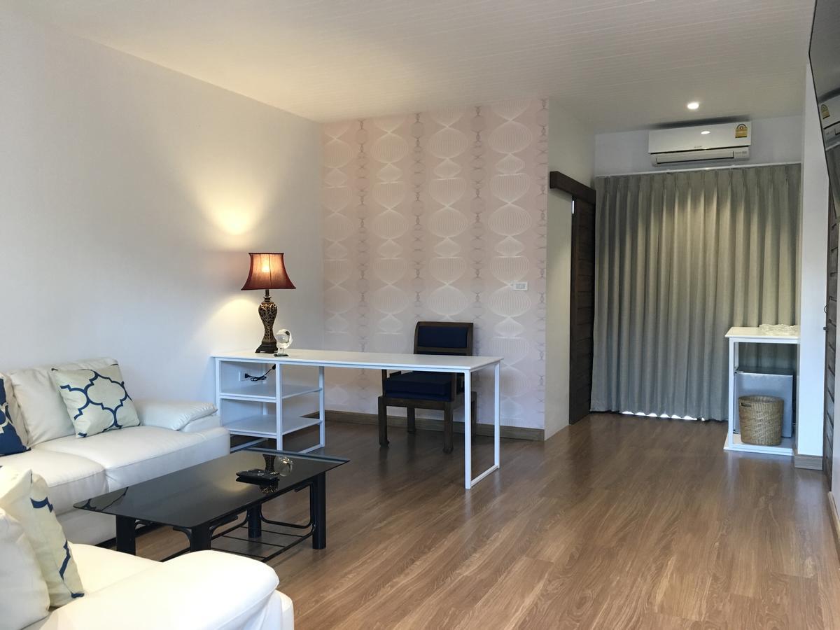 Phetcharat Grand Hotel Maesot Meszot Kültér fotó