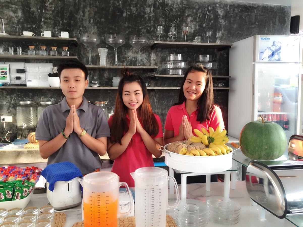 Phetcharat Grand Hotel Maesot Meszot Kültér fotó