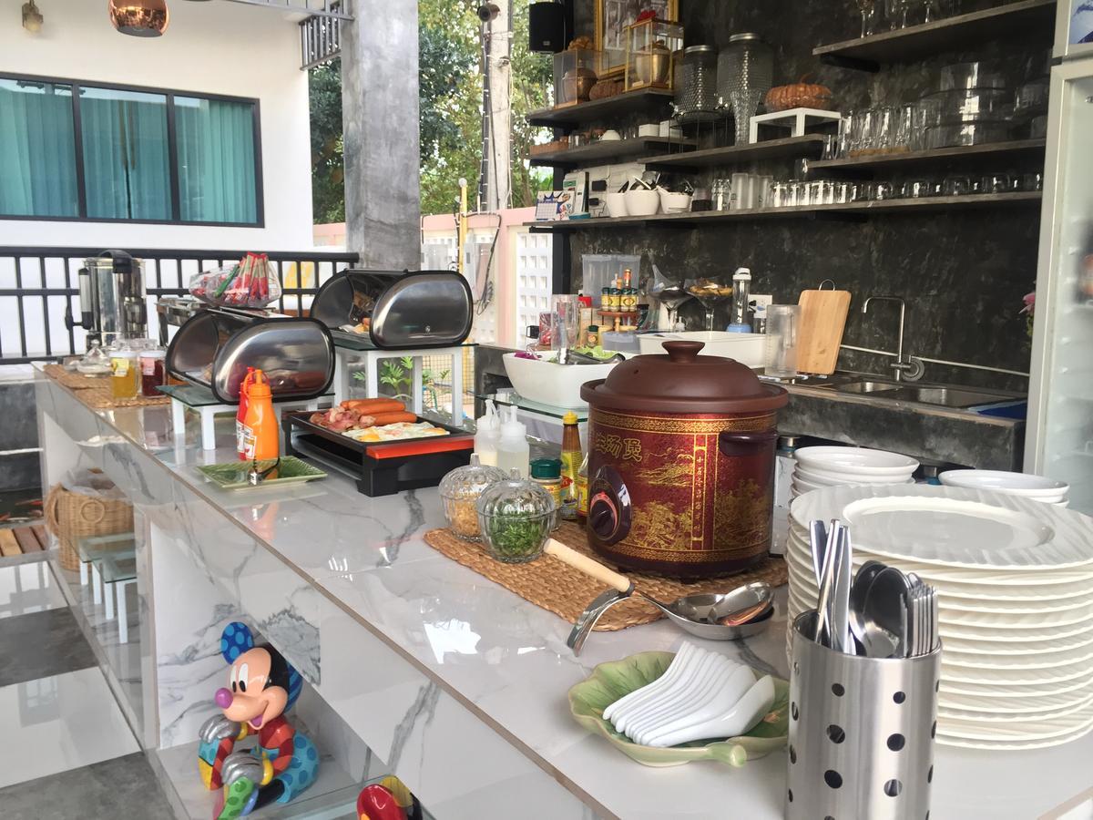 Phetcharat Grand Hotel Maesot Meszot Kültér fotó