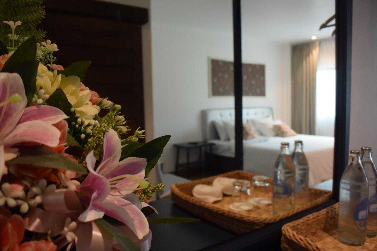 Phetcharat Grand Hotel Maesot Meszot Kültér fotó