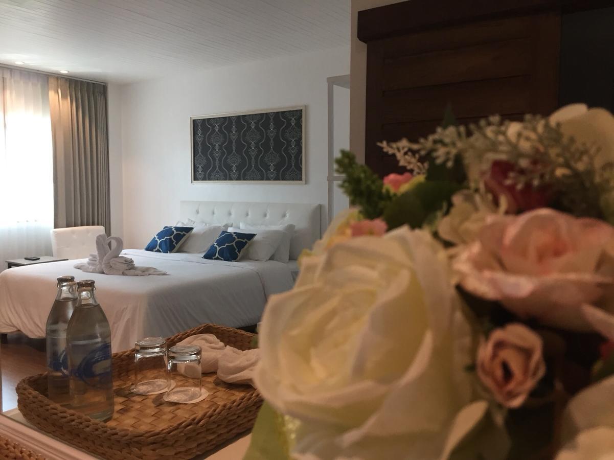 Phetcharat Grand Hotel Maesot Meszot Kültér fotó