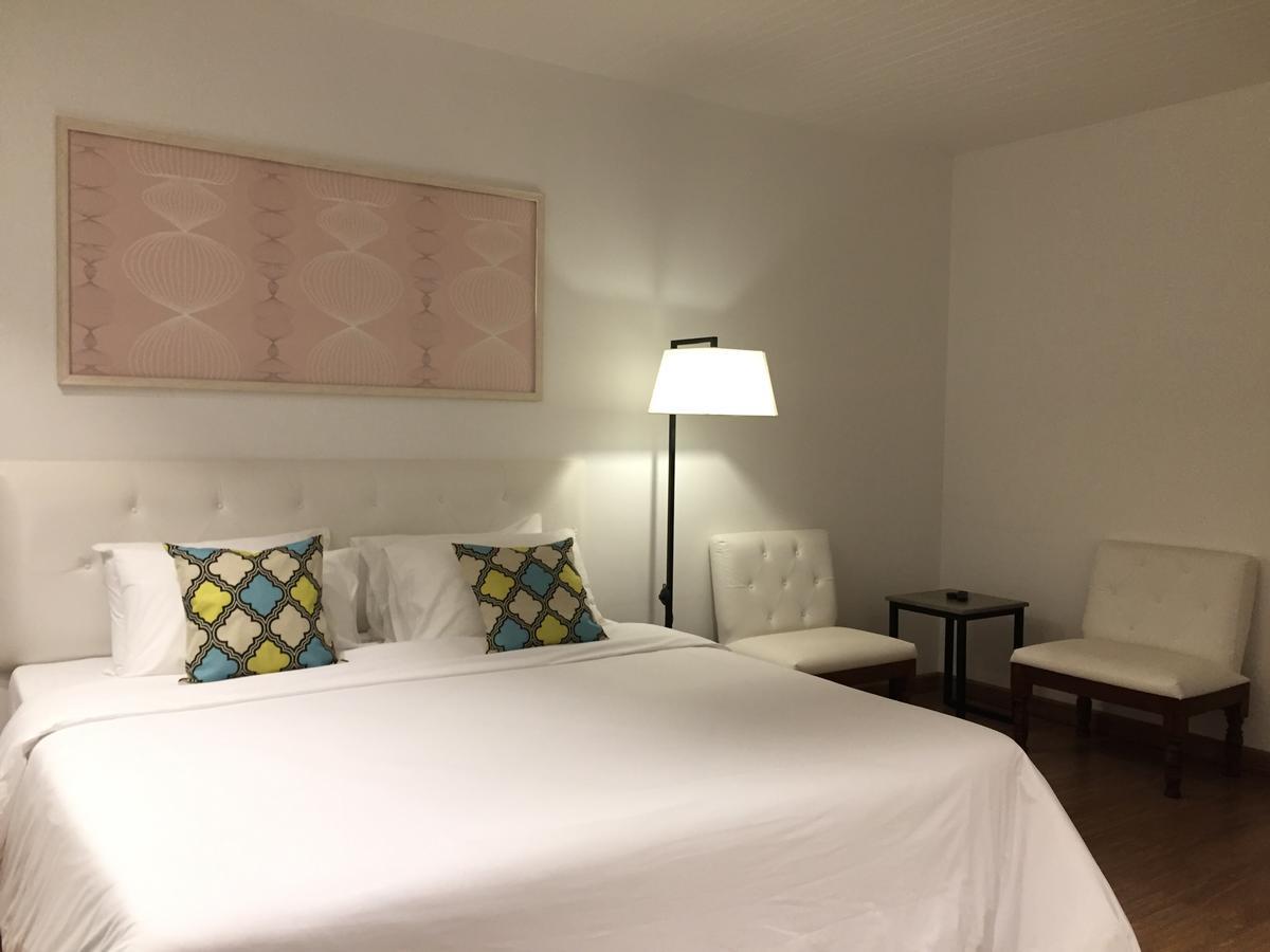 Phetcharat Grand Hotel Maesot Meszot Kültér fotó